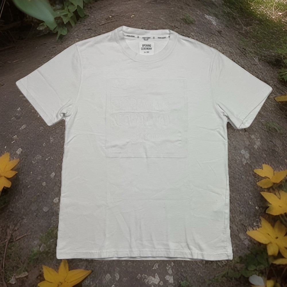 OPENING CEREMONY Men's Cloud White Embossed Logo T-Shirt $140 Size‎ Medium